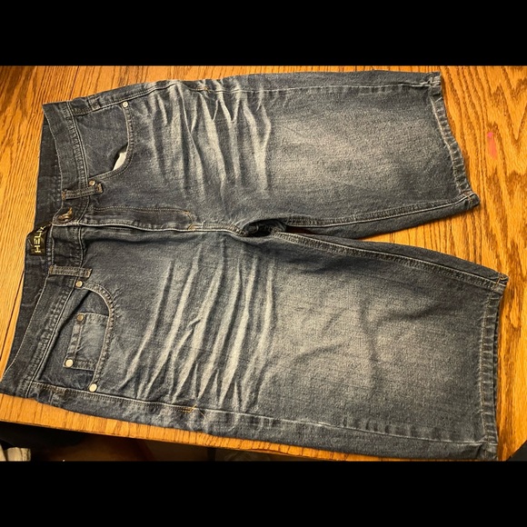 Mens shorts - Picture 1 of 3